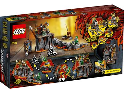 LEGO NINJAGO Journey to the Skull Dungeons Ninja Playset 71717