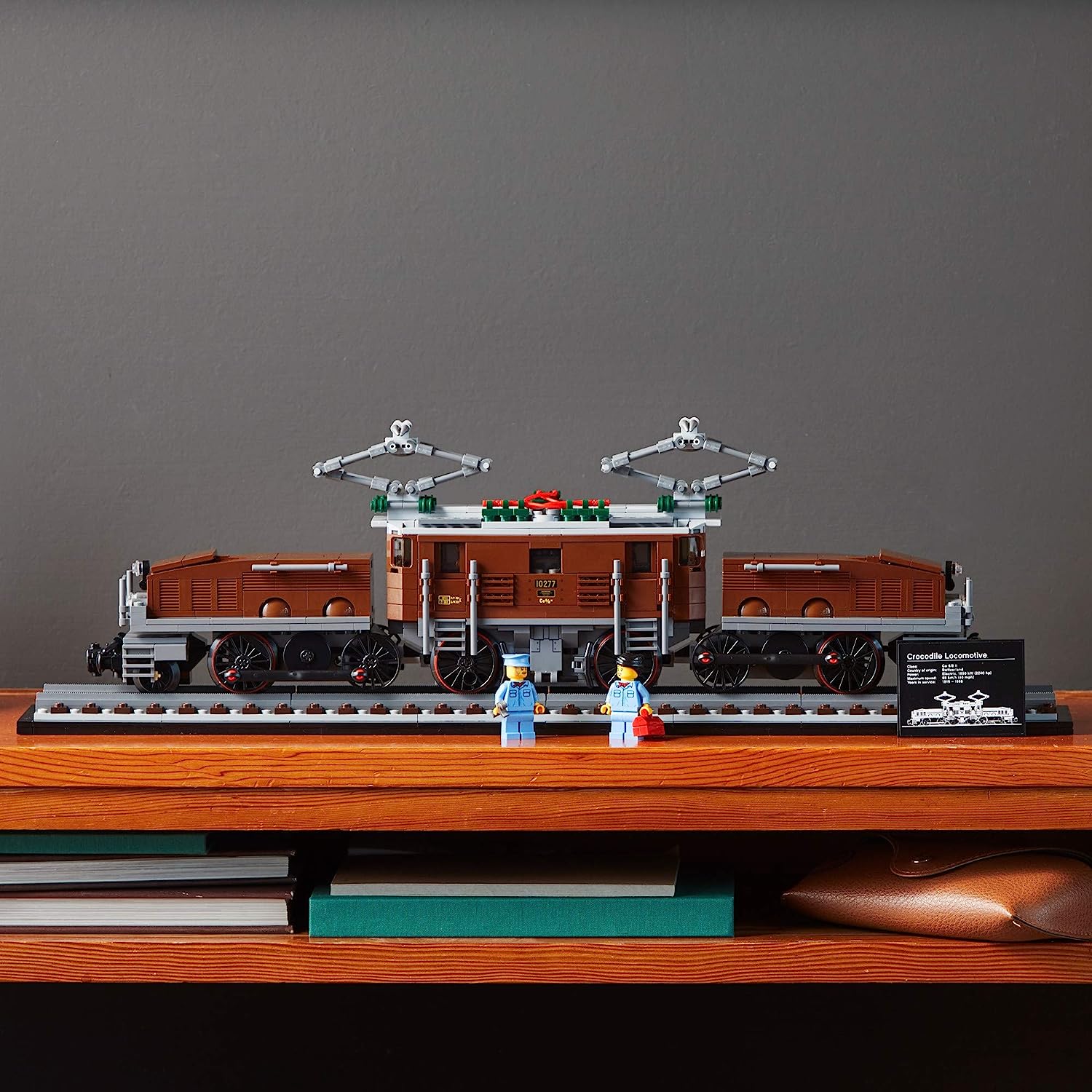 LEGO Crocodile Locomotive 10277 Building Kit Recreate the Iconic