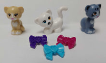 LEGO Minifigure 3 pack of Cats with bows